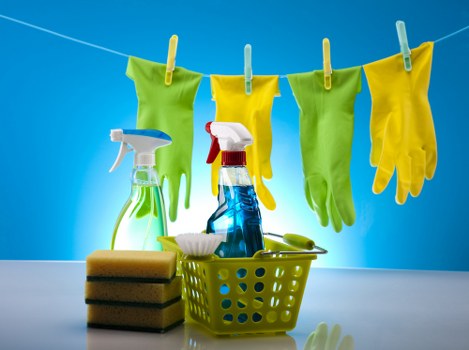 Cleaning supplies and planning for move out cleaning
